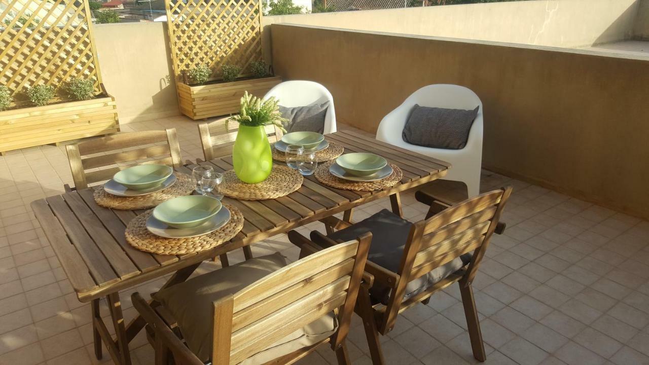 Giuly Home One Cabras Exterior photo
