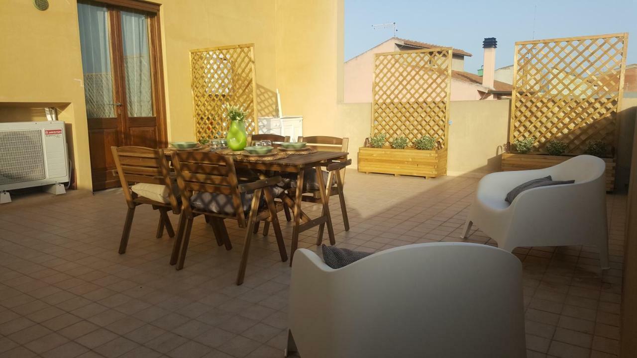 Giuly Home One Cabras Exterior photo